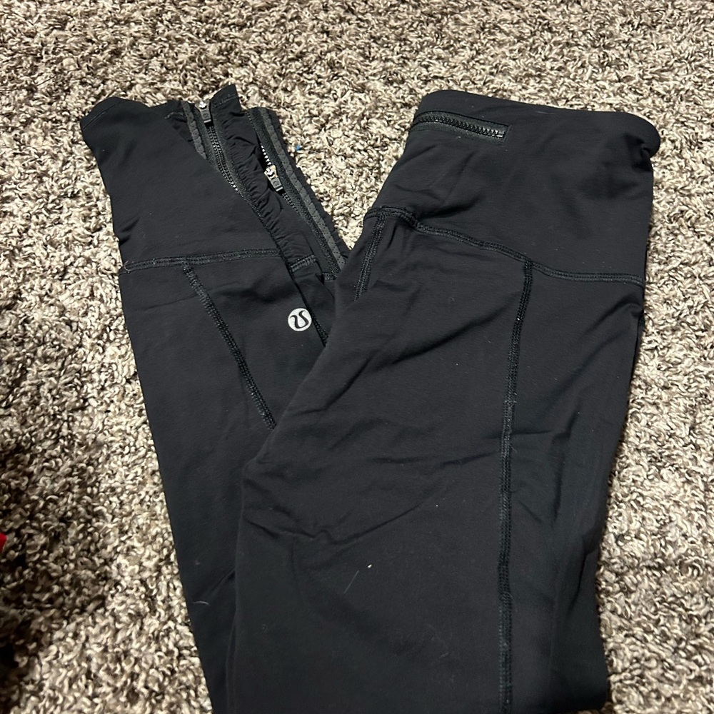 lululemon athletica Black Capris with Zip Pocket